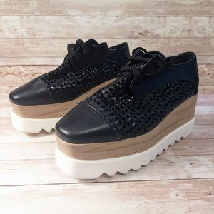 Beautiful Platform Shoes Size 6.5